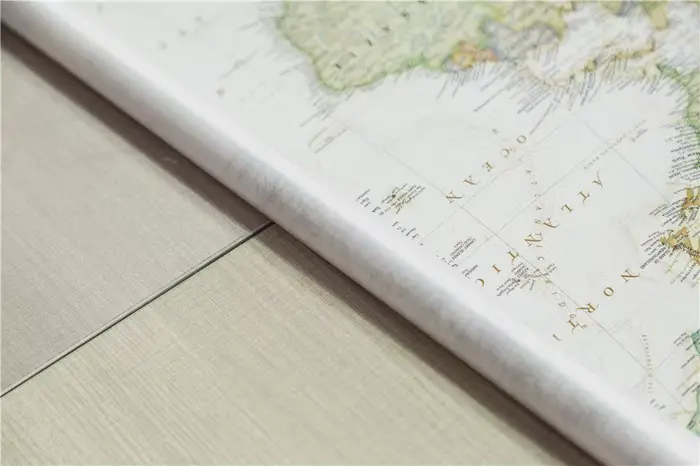 Carte du monde rétro format A2