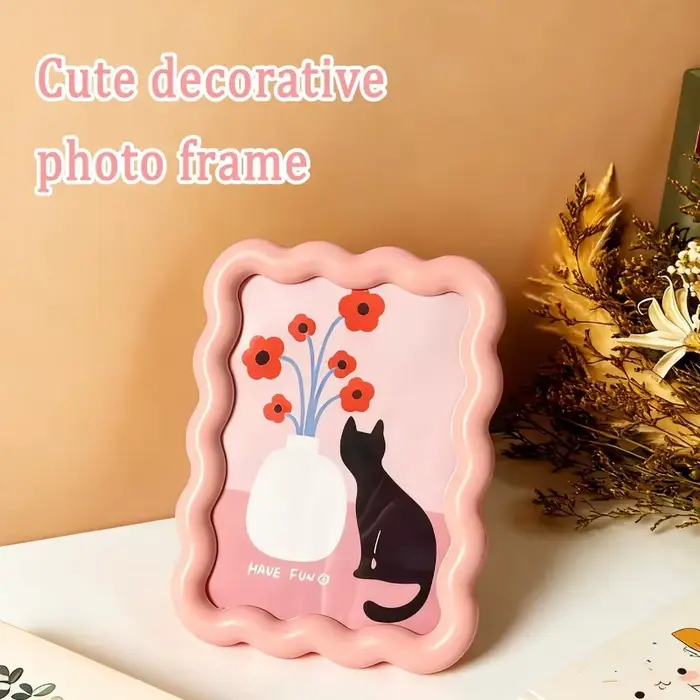 Cadre photo ondulé de 6 pouces | Porte-photos Squiggle d'inspiration nordique pour bureau et mur | Décoration de