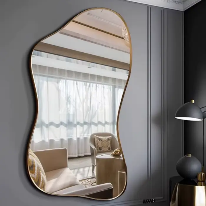 Miroir mural nordique irrégulier