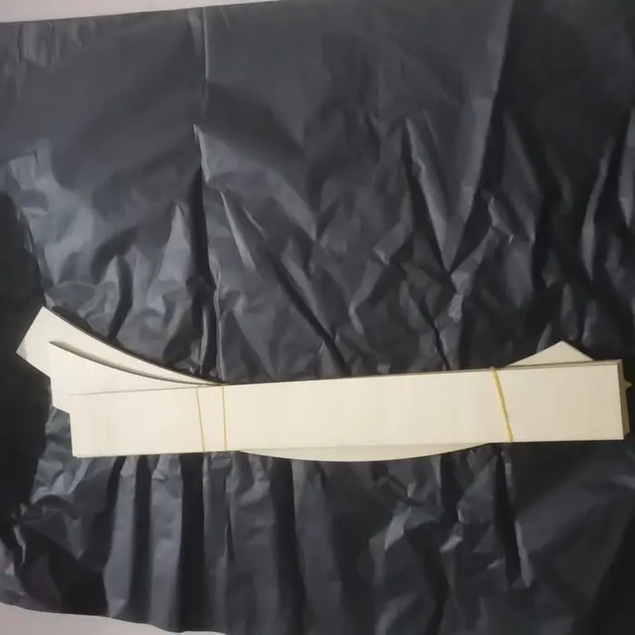 Cadre mural en bois en forme d'arche