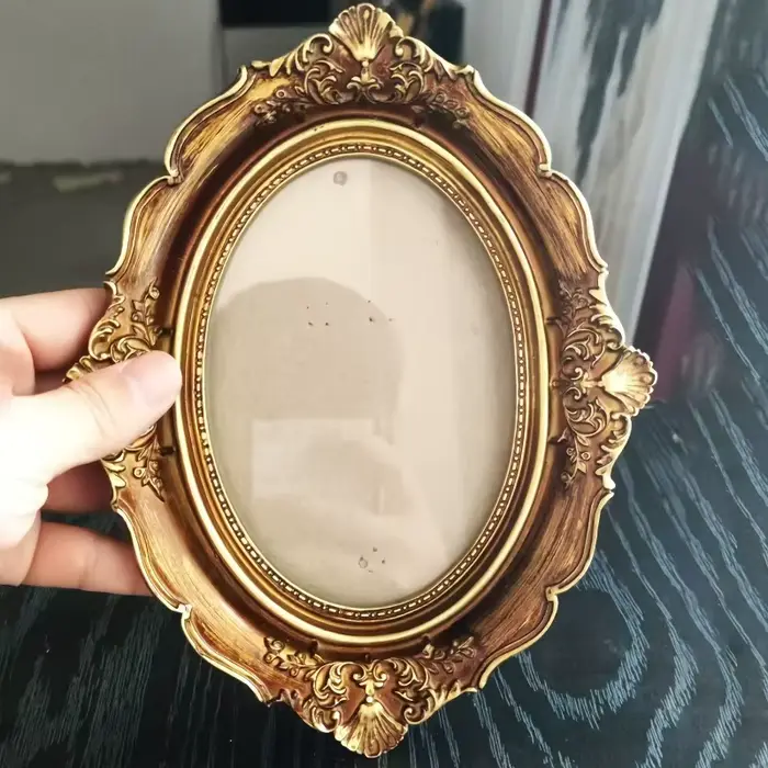 Cadre ovale d'inspiration Vintage de Six pouces