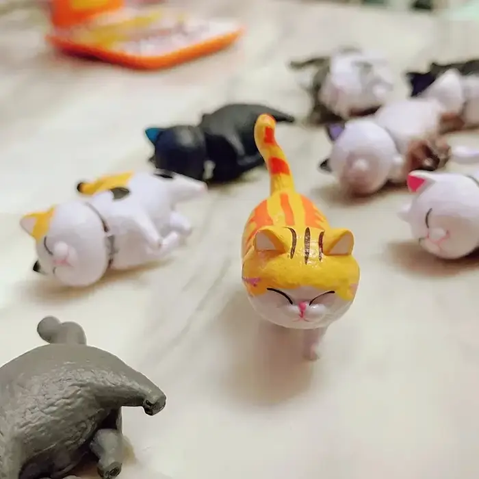 Nouveau! Mini Figurines de chaton mignon Kawaii