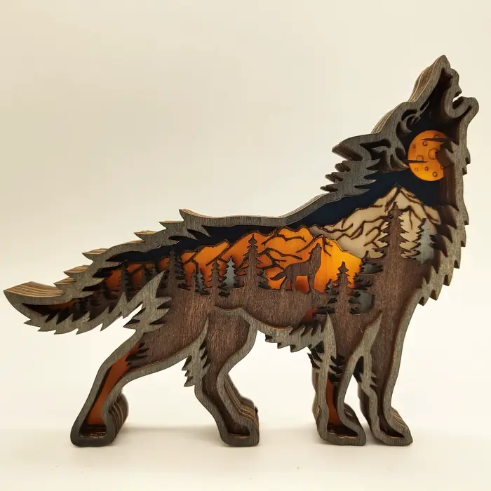 Sculpture sur bois 3D, forêt creuse