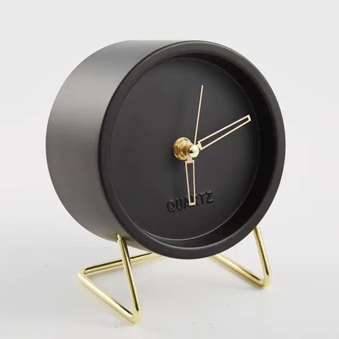 Horloge électronique de style nordique, design artistique, décoration simple et créative, horloge si