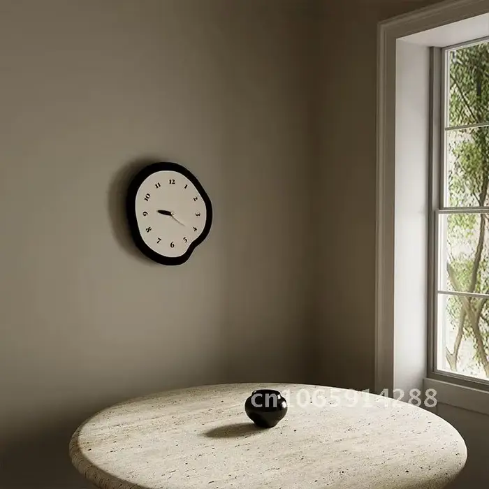 MOMO scandinave Super horloge Restaurant Ins horloge célébrité horloge chambre horloge murale chambre salon silencieux salon horloge murale chambre