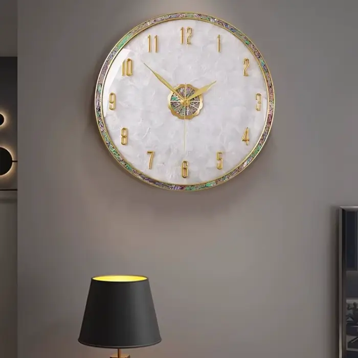 Horloge murale minimaliste Simple
