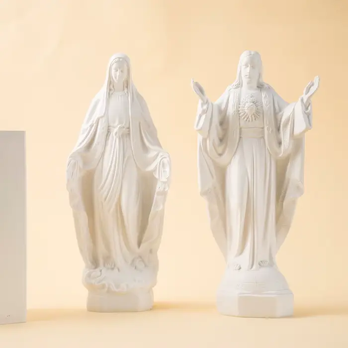 Km THEUINS-Statue de la Vierge Marie