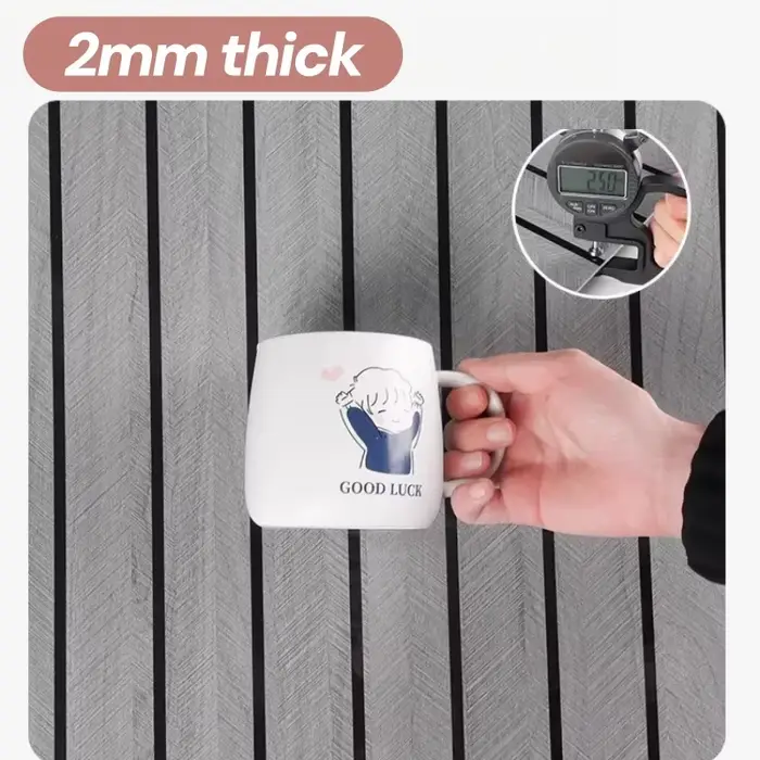 Panneaux muraux autocollants 30x30cm pour plafond