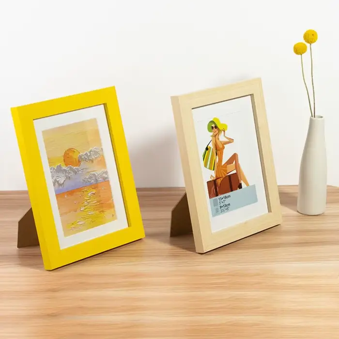 Cadre photo simple et coloré multi-tailles pour dessins