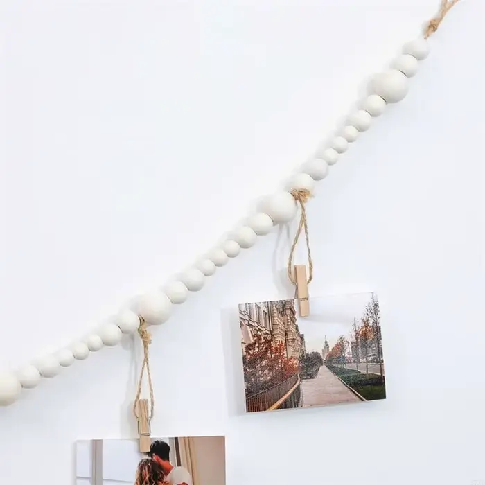 Présentoir photos suspendu avec Clip