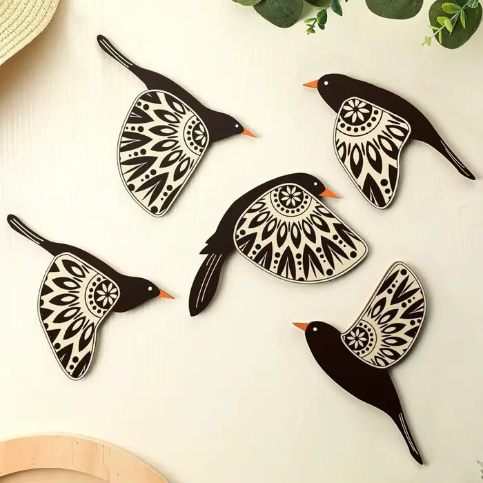 5 pièces de décorations murales modernes en bois en forme d'oiseaux volants