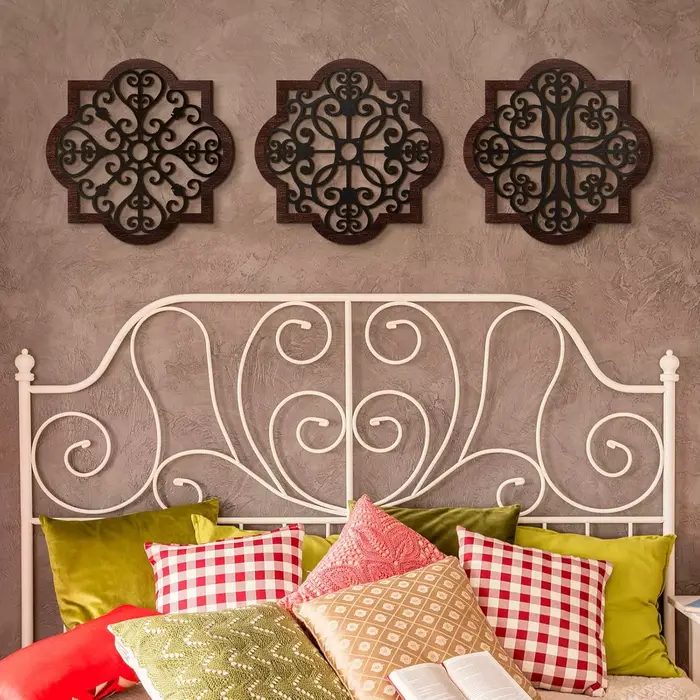 Décoration murale rustique en bois épais