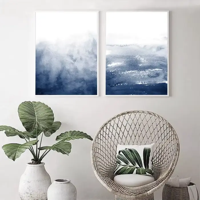 Peinture abstraite avec aquarelle bleue
