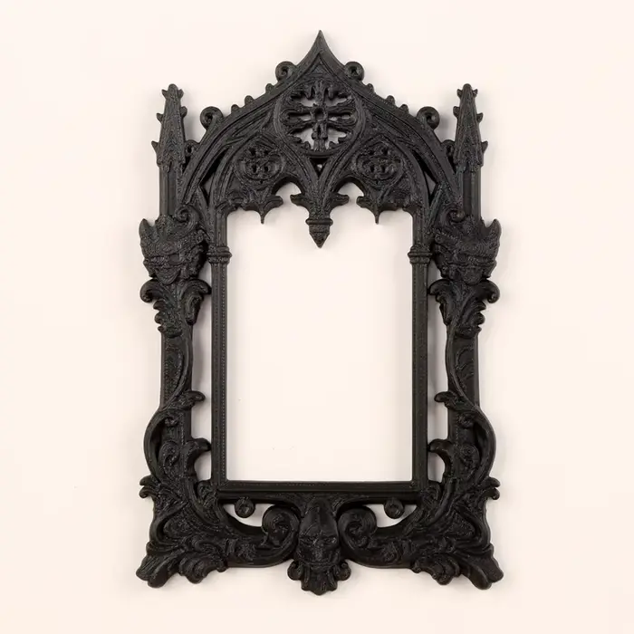 Cadre photo sculpté gothique sombre transfrontalier pour décoration murale rétro à domicile