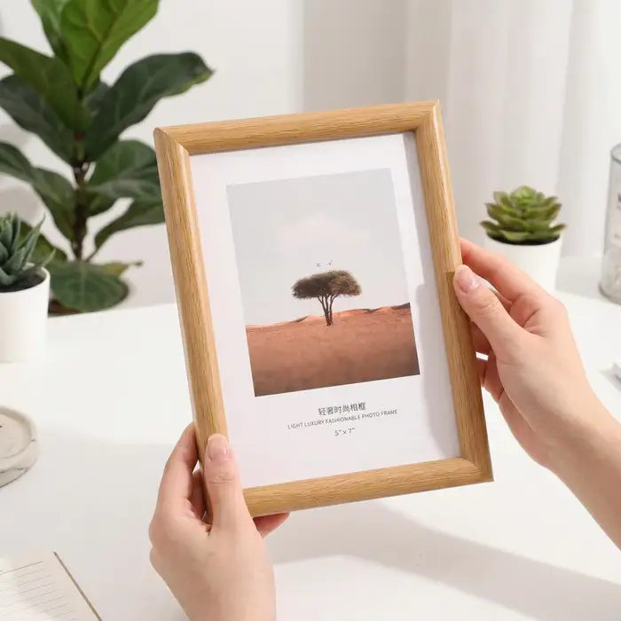 Cadre photo rectangulaire en bois avec couvercle transparent