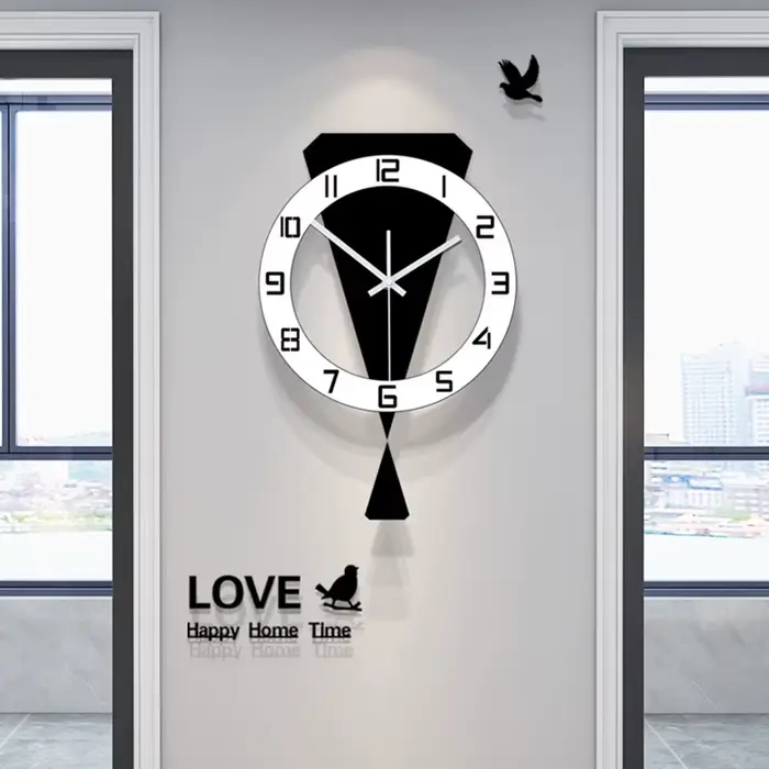Horloge murale oscillante