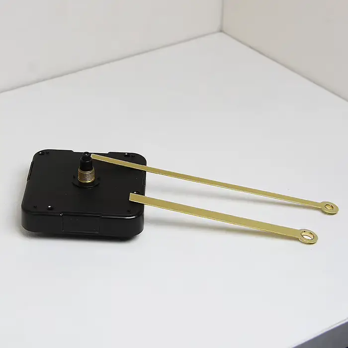 Accessoires d'aiguilles d'horloge à mouvement en laiton