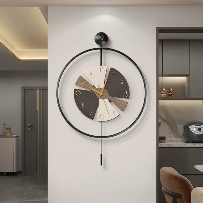 Horloge murale suspendue Simple