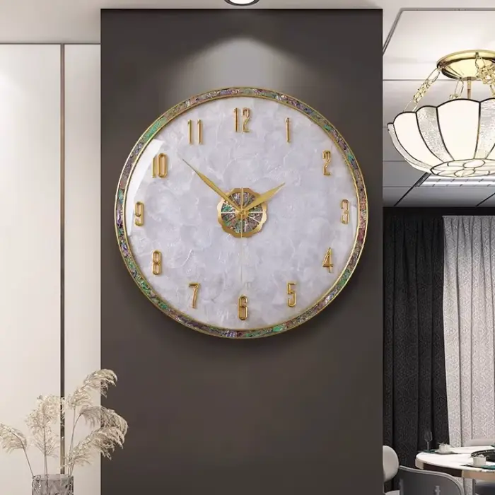 Horloge murale minimaliste Simple