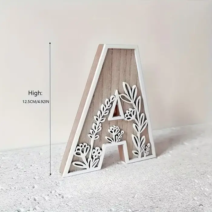 Ensemble de décoration murale avec lettres de l'alphabet en bois