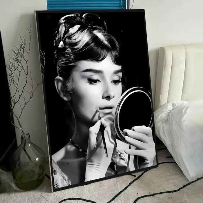 Affiche murale de la superstar Audrey Hepburn, impression artistique adaptée au salon, chambre à cou