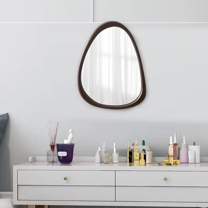 Miroir mural irrégulier