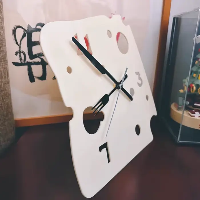 Horloge murale moderne
