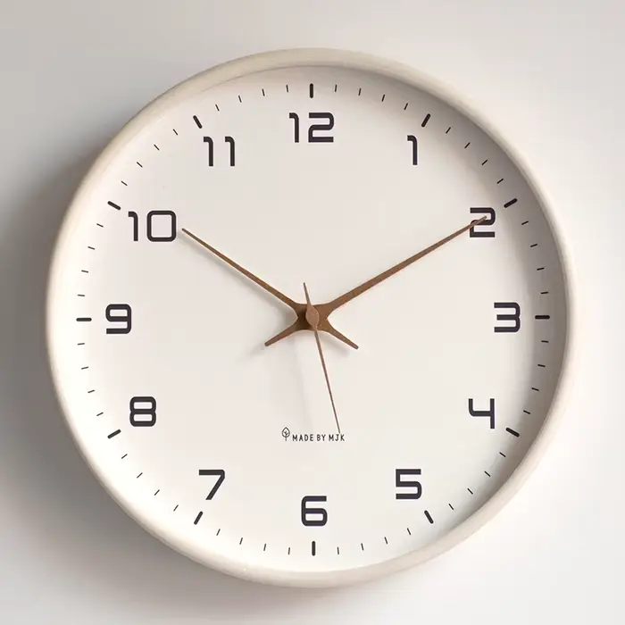 2025 nouveau 10/12/14 pouces nordique en bois massif Simple horloge murale salon décoration de la maison silencieux