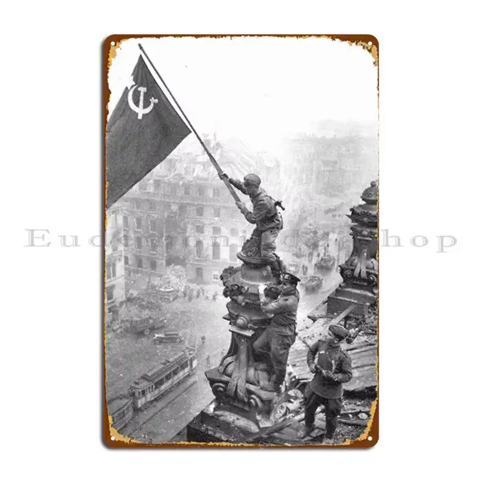Affiche de soldats soviétiques au-dessus de Berlin de la Seconde Guerre mondiale, plaque en métal, d
