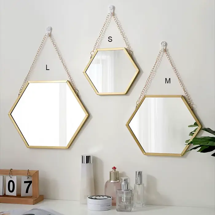 Miroir mural hexagonal en fer