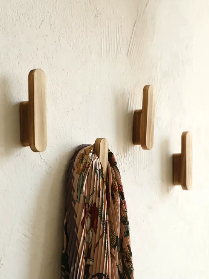 2 crochets muraux rustiques en bois faits à la main
