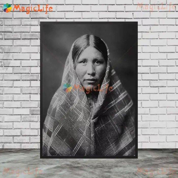 Portrait de fille indienne femme leader de la tribu