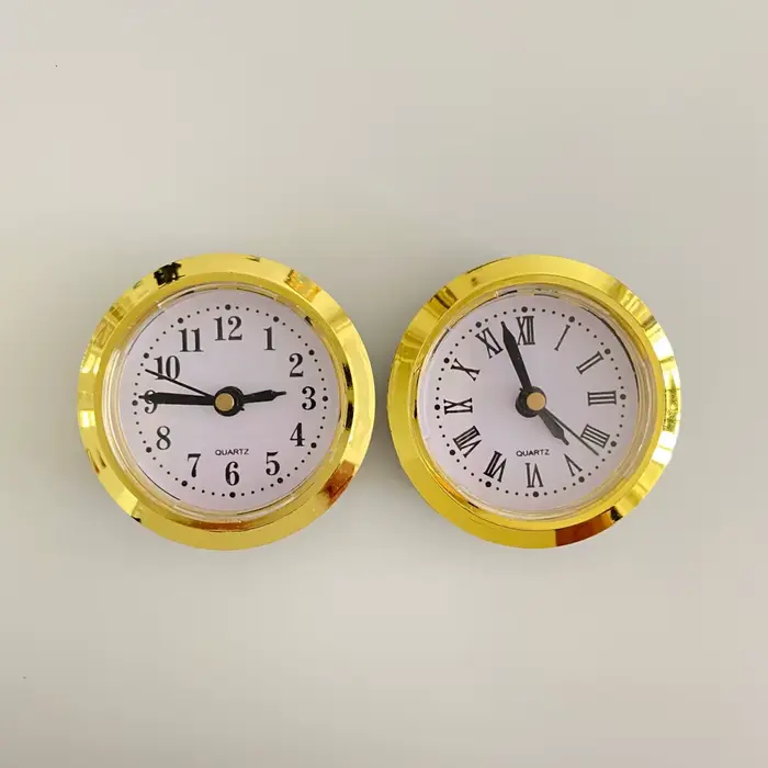 Horloge à Quartz Miniature