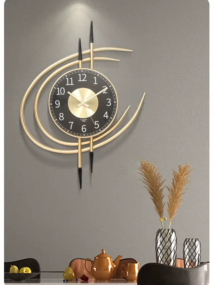 Horloge murale moderne et simple