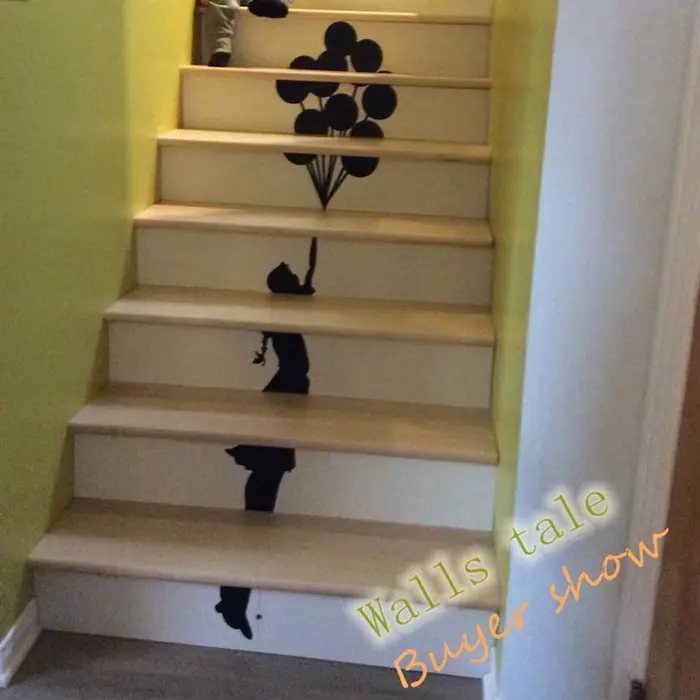 Autocollant Mural en Vinyle avec Ballon Flottant Banksy