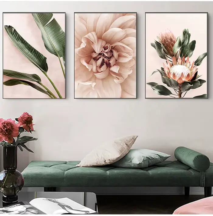 Affiche de fleur de style rose avec feuilles vertes