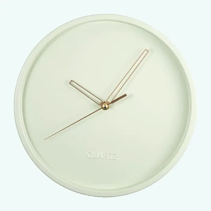 Horloge Murale 3D en Métal au Design Moderne Silays euse