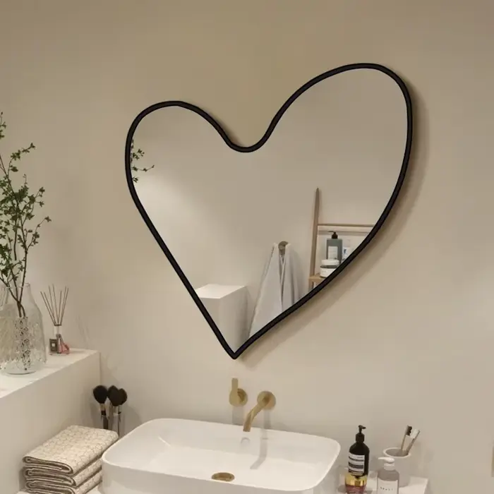 Miroir De maquillage noir femmes coeur irrégulier
